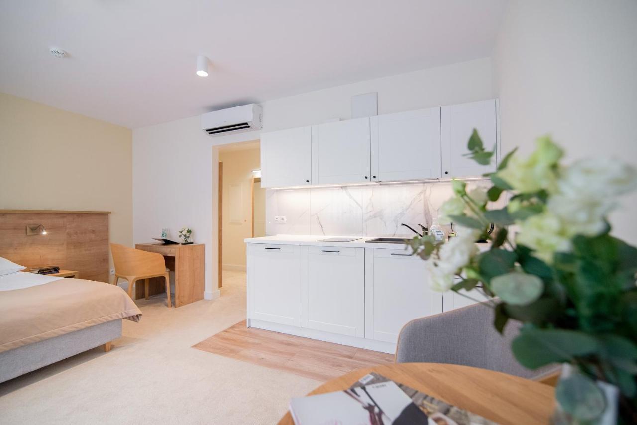 W Sercu Krakowa Aparthotel Ngoại thất bức ảnh