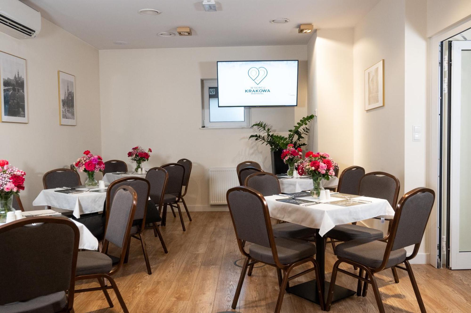 W Sercu Krakowa Aparthotel Ngoại thất bức ảnh